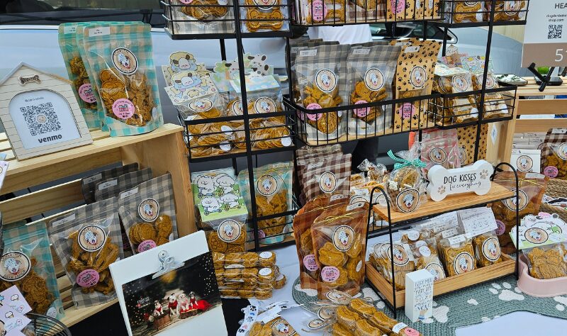 dog den bake shop pop up display