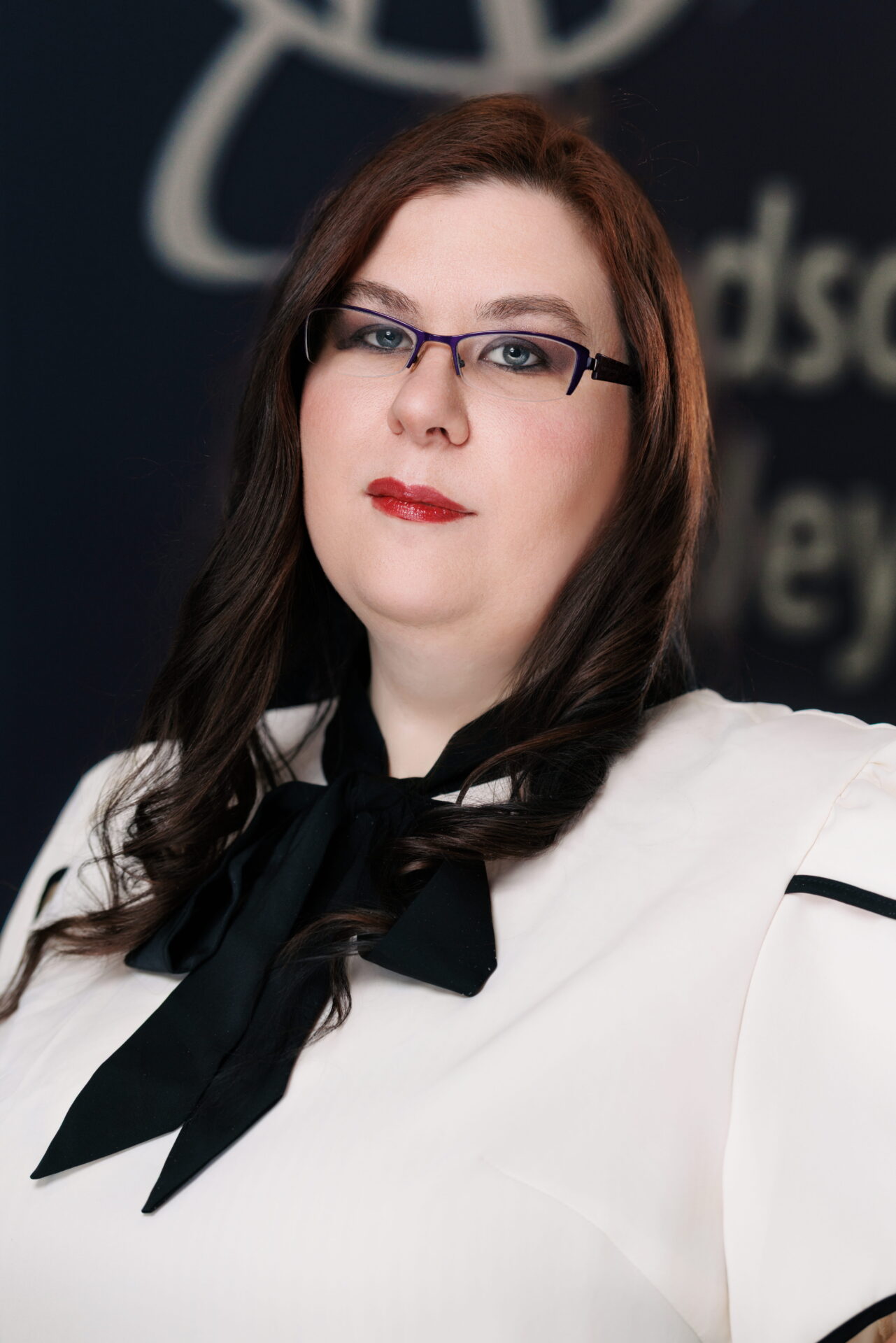 Diana Richard Headshot